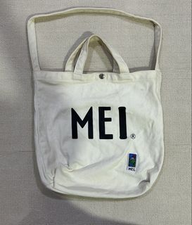 (Category: ) located in . Submitted by tokyostore25 (Listing ID 1463879397, Image 1). Description: .