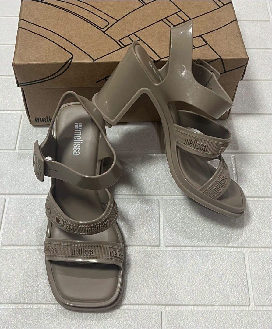 Melissa M Lover Heel US8,9 (Category: Heels) located in Taguig. Submitted by melissacollection.ph (Listing ID 1463794302, Image 2). Description: ALL POSTED SIZES ARE AVAILABLE. BRANDNEW AND COMPLETE INCLUSIONS - 3X MONEYBACK GUARANTEE IF PROVEN FAKE.