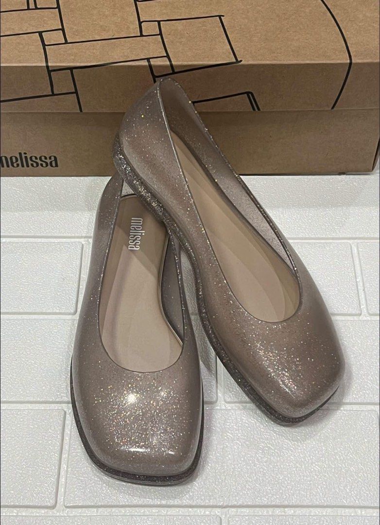Melissa Ruby Dollshoes US5 (Category: Flats & Sandals) located in Taguig. Submitted by melissacollection.ph (Listing ID 1463796040, Image 2). Description: ALL POSTED SIZES ARE AVAILABLE. BRANDNEW AND COMPLETE INCLUSIONS - 3X MONEYBACK GUARANTEE IF PROVEN FAKE.