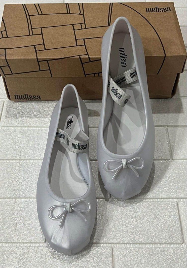 Melissa Sophie US5,6,7,8,9 (Category: Shoe inserts) located in Taguig. Submitted by melissacollection.ph (Listing ID 1463793980, Image 3). Description: ALL POSTED SIZES ARE AVAILABLE. BRANDNEW AND COMPLETE INCLUSIONS - 3X MONEYBACK GUARANTEE IF PROVEN FAKE.