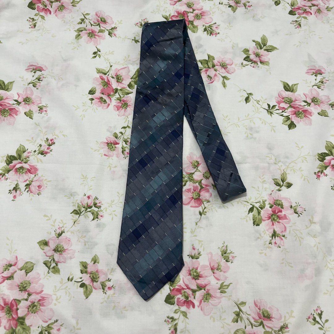 Men's Necktie (Category: Ties) located in Quezon City. Submitted by jpsstore (Listing ID 1463847379, Image 3). Description: Men's Printed Necktie MOP : Gcash SHIPPING: J&t | Lalamove.