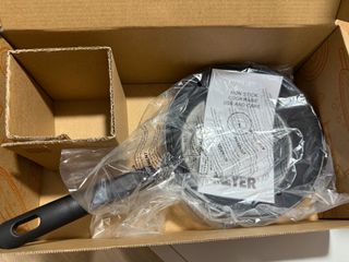 （分類：）位於 。 由 mikaela._. 提交（商品編號 1463841105，圖片 1）。簡介： 。