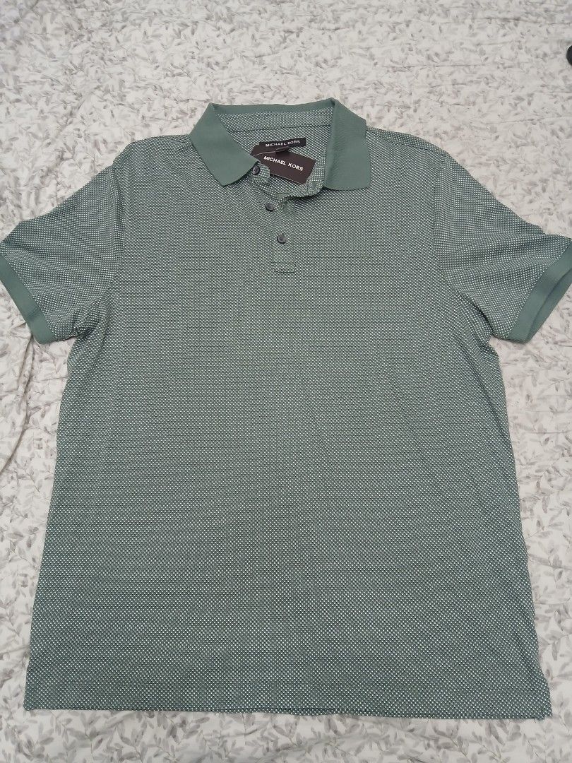 Michael kors (Category: Tshirts & Polo Shirts ) located in Mabalacat. Submitted by michelle.m.d. (Listing ID 1463785392, Image 1). Description: branded, brand new Michael kors Size Medium,.