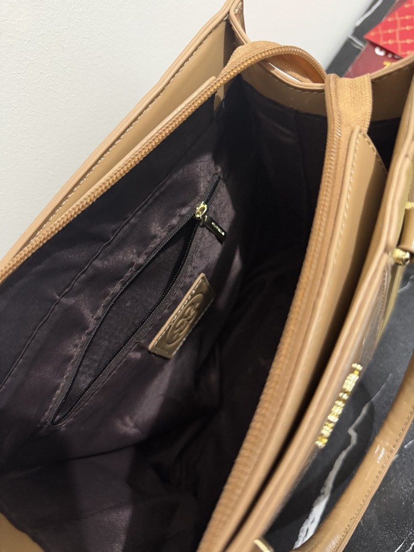 Michalea Sling Bag (Category: Shoulder Bags) located in Las Pinas. Submitted by stockholm05 (Listing ID 1463826173, Image 2). Description: Once used lang — super kinis at alaga! Mukhang brand new pa at walang issue. Classy nude color na bagay sa kahit anong outfit. .