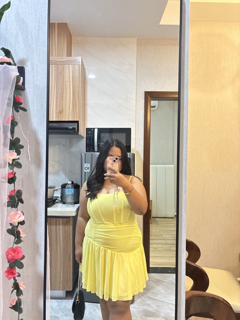 Mini dress (Category: Dresses) located in Manila. Submitted by _grxymacs (Listing ID 1463845980, Image 2). Description: .