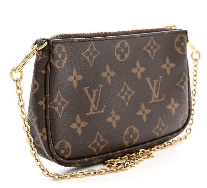 mini pochette lv (Category: Purses & Pouches) located in Bacolod City. Submitted by asianbellahadidd (Listing ID 1463798905, Image 1). Description: .