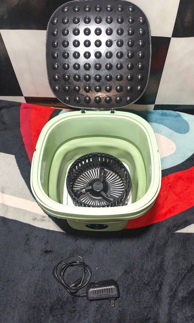 Mini washing machine, dryer (Category: Washing Machines and Dryers) located in Manila. Submitted by libbyjoyre07182 (Listing ID 1463828529, Image 2). Description: .