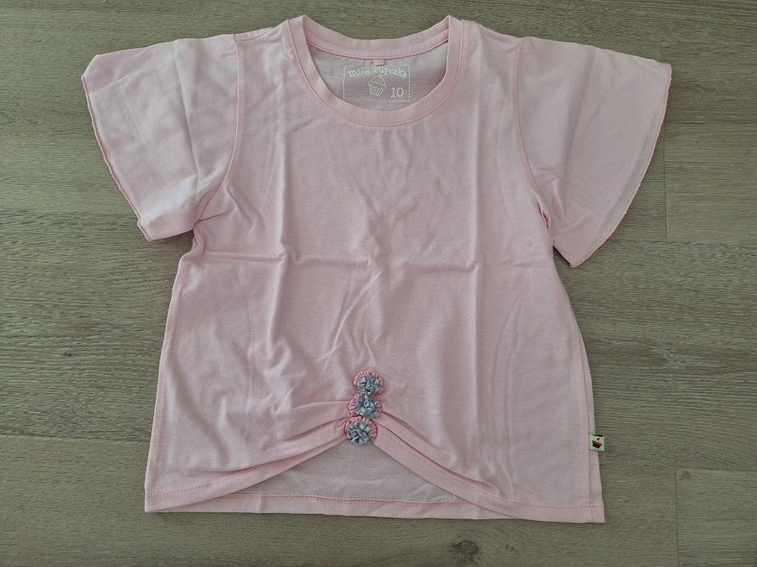 Miss Cupcake Top and Skirt Set (Category: Babies & Kids Fashion) located in Batangas. Submitted by tins_closet88 (Listing ID 1463751146, Image 2). Description: selling as set .