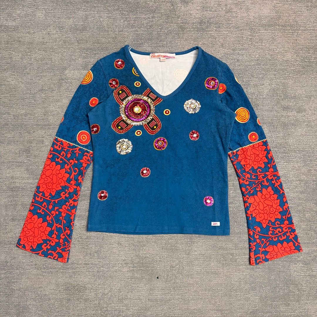 Miss Sixty V-neck top Y2K with beads, sequins (Category: Longsleeves) located in Calamba. Submitted by bermuda.ph (Listing ID 1463858811, Image 1). Description: .