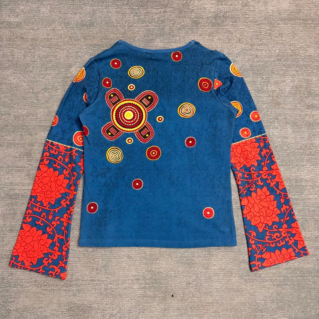 Miss Sixty V-neck top Y2K with beads, sequins (Category: Longsleeves) located in Calamba. Submitted by bermuda.ph (Listing ID 1463858811, Image 3). Description: .