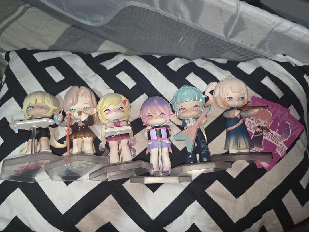 Misya Idol's Band Series Blind Box Figures (Category: Designer & Blind Box Toys) located in Manila. Submitted by kielvillacrusis143 (Listing ID 1463755570, Image 1). Description: - No box. but with complete cards. - Complete set of 6 characters - Each figure includes a stand and accessory - Perfect for collectors and fans.