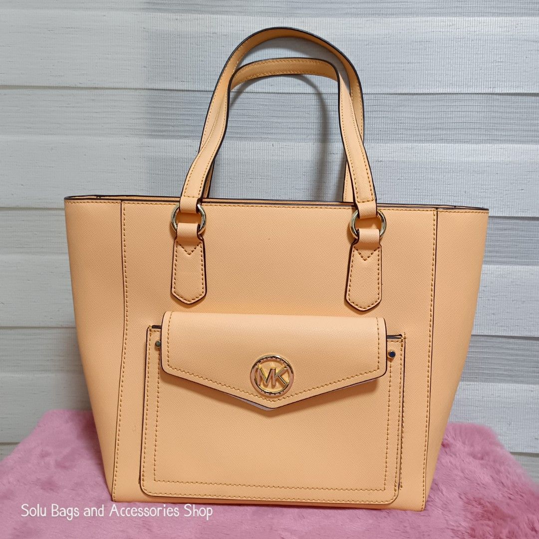 MK Joey Tote Bag (Category: Tote Bags) located in Taguig. Submitted by mommasolu (Listing ID 1463804233, Image 2). Description: ❣️On hand and ready to ship ❣️All items are original and authentic from 🇺🇸 Shipping: J&T or Laz check out ‼️Same Day Shipping via GrabExpress or Lalamove for Metro Manila (payment first) ‼️COD option available for Laz check out MOP: GCash and Bank Transfer via BPI or GoTyme.