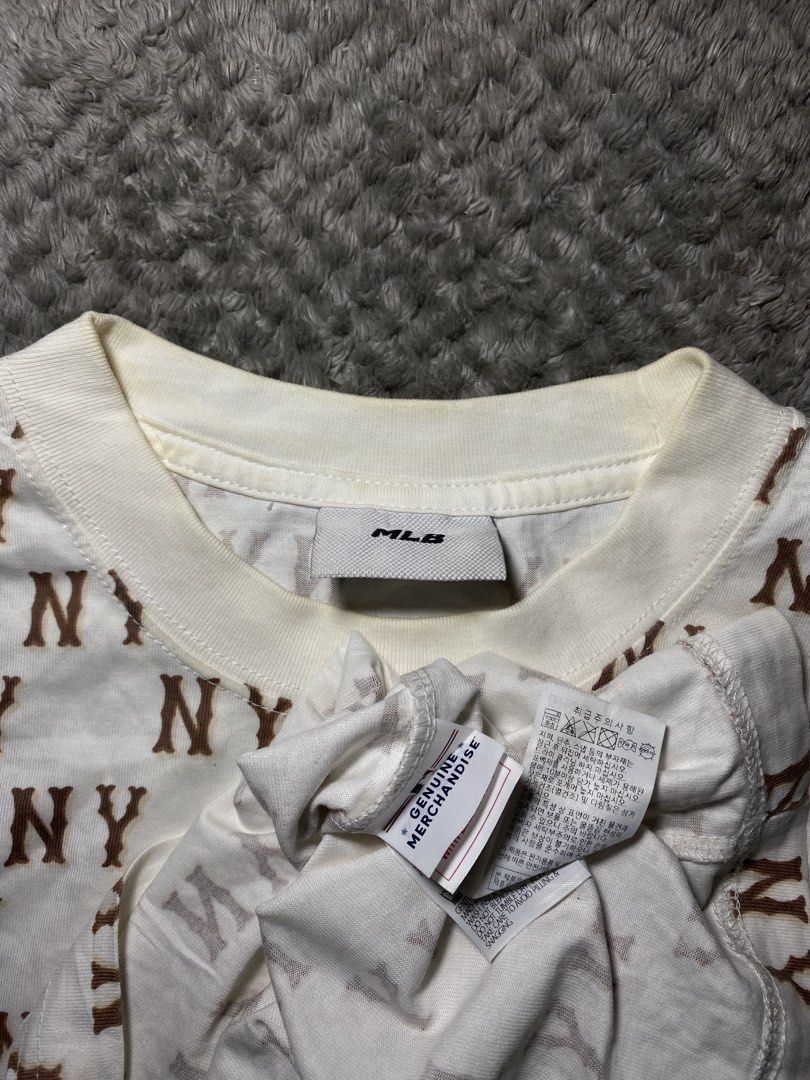 MLB Aop (Category: Tshirts & Polo Shirts ) located in Prosperidad. Submitted by octaviorey80594 (Listing ID 1463885986, Image 3). Description: Dimes 20x26 As new .
