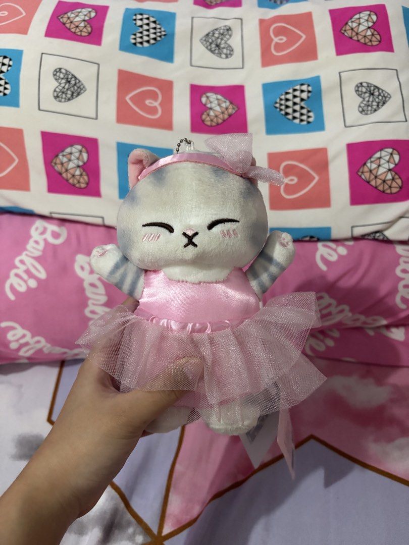 Mofusand Pink Tutu/Ballet Cat Plush Charm (Category: Plushies & Soft Toys) located in Manila. Submitted by milliemei (Listing ID 1463826570, Image 1). Description: - Adorable Molsand cat plush toy - Features a charming pink ballerina tutu - Cute bow accessory on its head - Brand new with tag still attached - Ideal for collectors or as a thoughtful gift Price still negotiable.