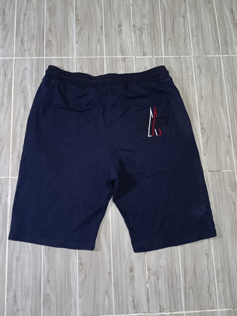 MONCLER X KITH SWEAT SHORT (freeshipping) (Category: Shorts) located in Quezon City. Submitted by gyl-stop (Listing ID 1463882445, Image 2). Description: free shipping 32-38 x 23 excellent condi cr: 9.5/10 issue: cut main tag.
