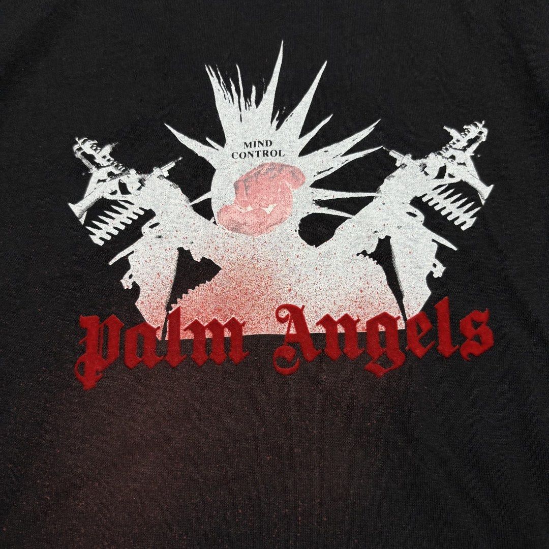 Moncler x Palm Angels sweatshirt (Category: Luxury Apparel) located in Abucay. Submitted by alvinthrif57836 (Listing ID 1463814580, Image 3). Description: Moncler x Palm Angels ‎_______________________ ‎Size: M on tag ‎(Measured by Inches) ‎Width: 21 ‎Length: 29 ‎Shoulder: 21 ‎Condition: EXCELLENT ‎Color Rate: 10/10 ‎Issue: None ‎_______________________ ‎ ‎Color may vary due to lightning so check wisely. ‎Thank you for your understanding ❤️.