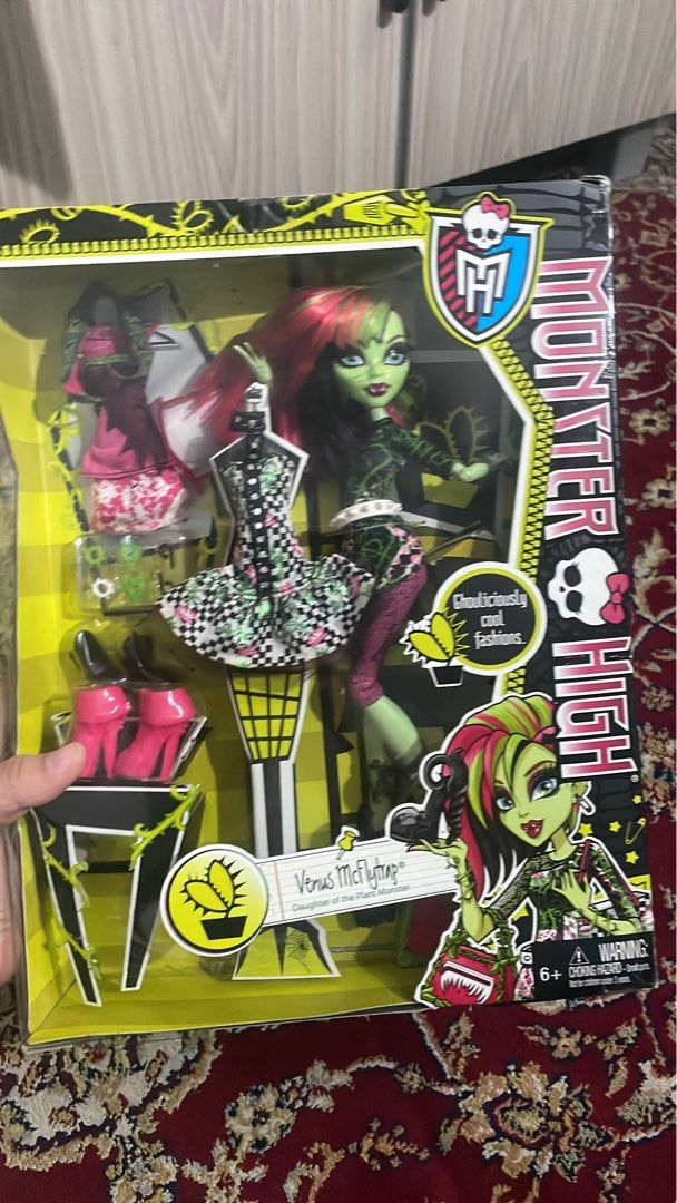 Monster high venus mcflytrap (Category: Designer & Blind Box Toys) located in Kuala Lumpur. Submitted by moonlightttbae (Listing ID 1463861323, Image 2). Description: PRE-ORDER 1 MONTH TRUSTED! BRAND NEWW.