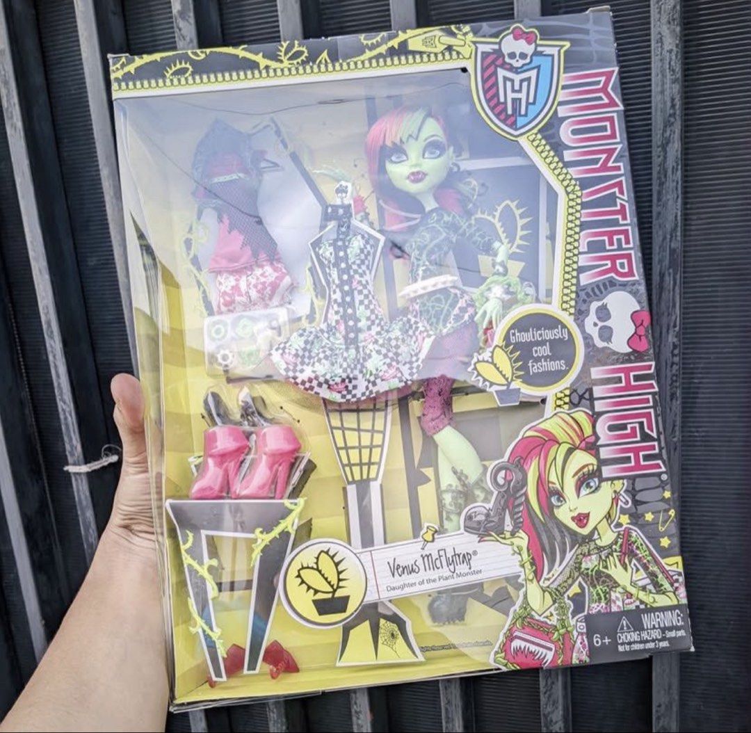 Monster high venus mcflytrap (Category: Designer & Blind Box Toys) located in Kuala Lumpur. Submitted by moonlightttbae (Listing ID 1463861323, Image 1). Description: PRE-ORDER 1 MONTH TRUSTED! BRAND NEWW.
