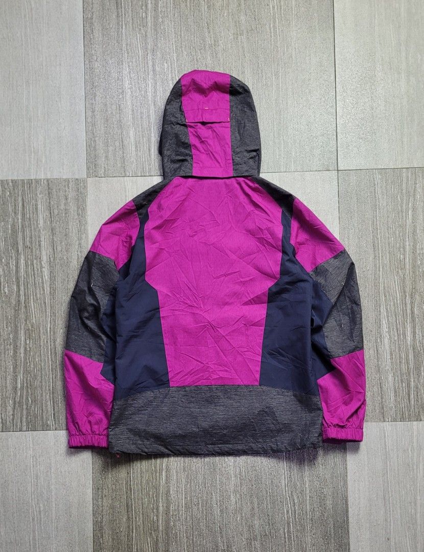 Montbell Technical Outdoor Jacket (Category: Hoodies) located in Manila. Submitted by 7100treasure.co (Listing ID 1463872047, Image 2). Description: Montbell Technical Outdoor Jacket 🏔️ ✔️ Eye-catching fuchsia color w/ grey + navy panel design ✔️ Full-zip w/ snap storm flap (extra protection) ✔️ Adjustable hood – ready sa ulan & hangin ✔️ Multiple zip pockets w/ yellow accents ✔️ Lightweight, breathable & weather-resistant 📏 20 Width | 25 Lengt