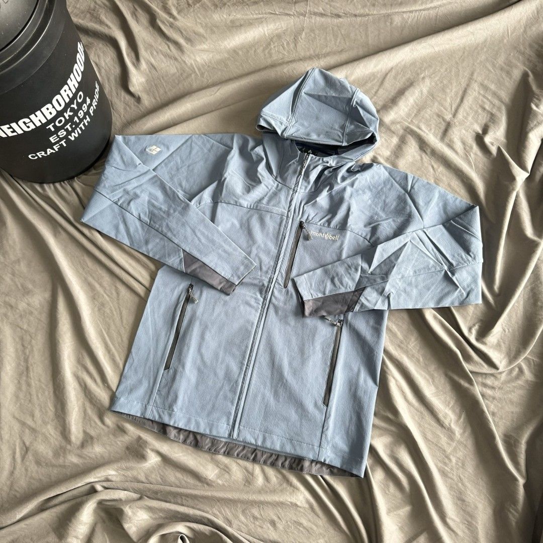 全新MONTBELL户外軟殼防風防水登山服衝鋒衣MONTBELL外套 MONTBELL jacket （分類：外套及戶外衣服）位於 Hong Kong。 由 lamlamhome 提交（商品編號 1463845818，圖片 1）。簡介： MONTBELL户外軟殼防風防水登山服衝鋒衣 M 胸圍-102前長66後長70 L 胸圍-108前長68後長72 XL胸圍-114前長70 後長74 訂貨需要1-2星期 可以payme alipay fps。