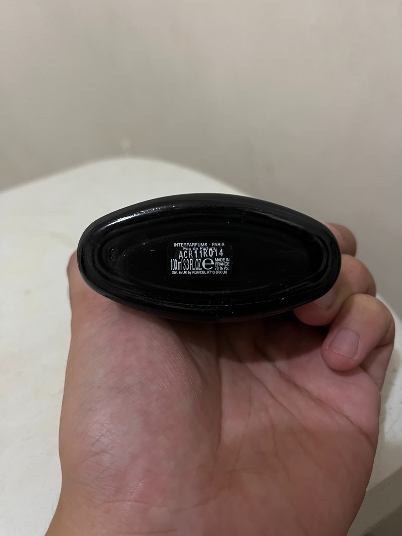 MontBlanc Legend EDP 100ml Used (Category: Fragrance & Deodorants) located in Cebu City. Submitted by elijah.liston (Listing ID 1463914802, Image 3). Description: Montblanc Legend EDP 100ml — ₱3,500 Letting go of a Montblanc Legend Eau de Parfum 100ml. A versatile designer fragrance that's easy to wear for everyday use or special occasions. Condition: Used Size: 100ml Price: ₱2,700 Juice level can be seen in the photos. 📍 Cebu City Message me fo