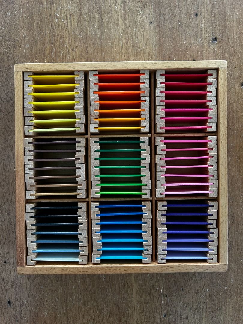 Preloved: Montessori Color Tablets Box 3 (Category: Educational & Learning Toys) located in Pasig City. Submitted by vcshoppers (Listing ID 1463804309, Image 2). Description: Preloved Complete pieces Wooden box with color tablets Includes a full spectrum of colors (red, pink, blue, purple, yellow, orange, brown, grey) Ideal for learning and sorting colors Smooth finish on wooden cards Comes with a wooden lid.