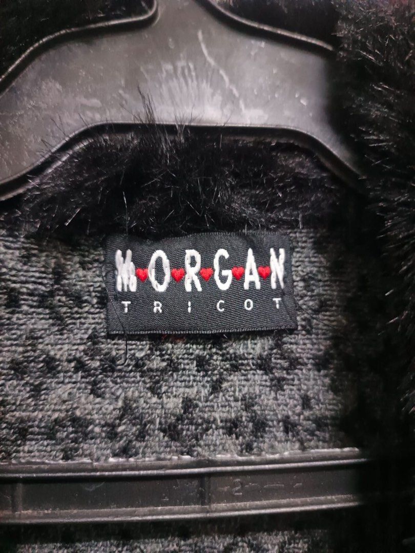 MORGAN de TOI (Category: Longsleeves) located in Dasmarinas. Submitted by jessputrages (Listing ID 1463758917, Image 2). Description: For sale Morgan de toi Fur on neck Excellent condition No issue 800 plus shipping fee Pm for more details.