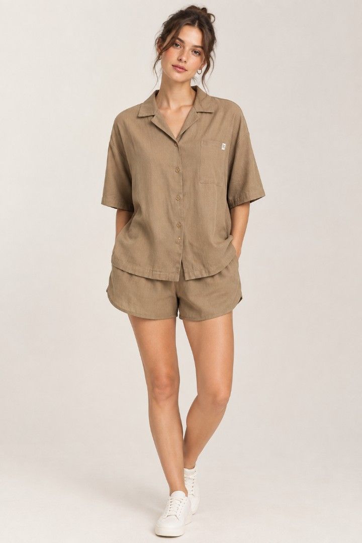Mouggan Linen Blend Brown Coords (Category: Sets or Coordinates) located in Pagudpud. Submitted by altheacee063978 (Listing ID 1463890820, Image 1). Description: m on tag fits large.