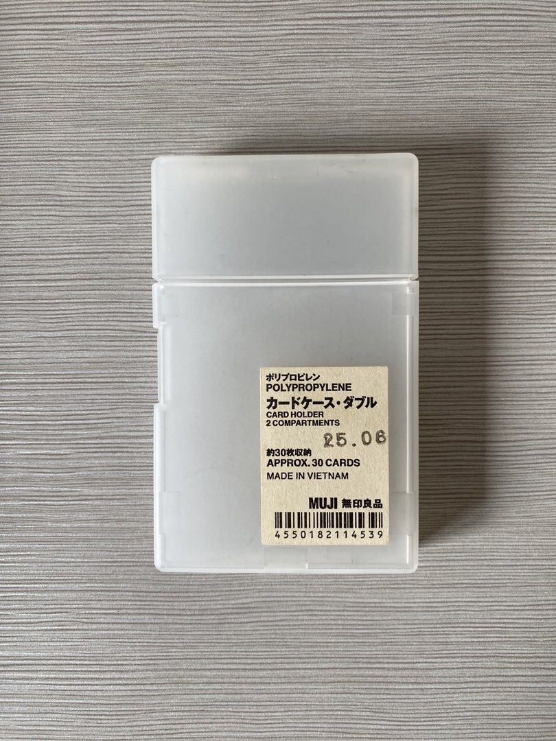Muji Card Holder (Category: Wallets & Card holders) located in Paranaque City. Submitted by declutterbykat (Listing ID 1463789601, Image 1). Description: 🔖 rfs: decluttering 📍 parañaque city 💸 mop: gcash or maya only 🚖 mod: lalamove and grab ONLY .