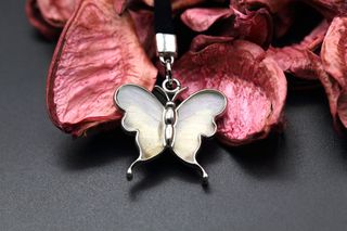 （分類：）位於 。 由 hasllajewelry 提交（商品編號 1463829011，圖片 1）。簡介： 。
