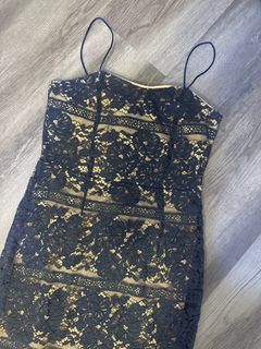 (Category: ) located in . Submitted by cherryy.closet (Listing ID 1463888270, Image 1). Description: .