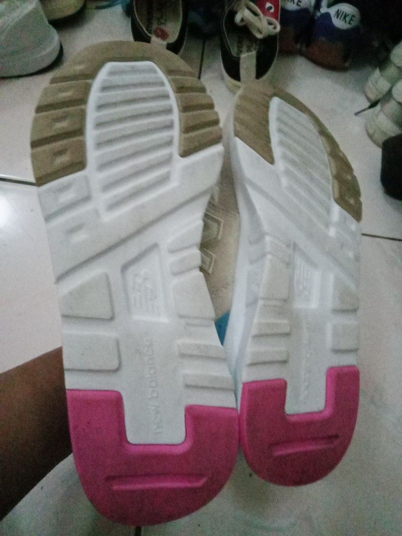New balance (Category: Sneakers & Footwear) located in Rosario. Submitted by gmarilyn1934608 (Listing ID 1463938281, Image 2). Description: .