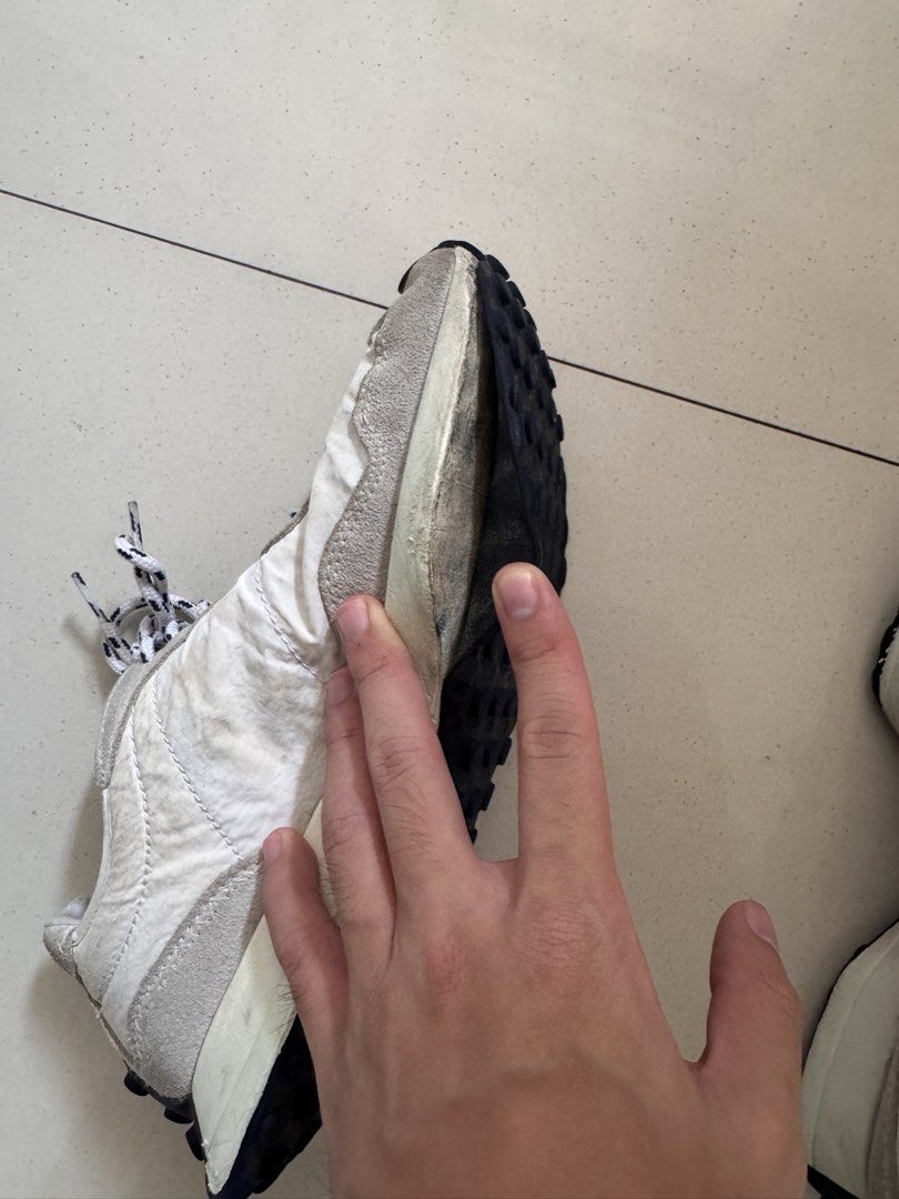 New Balance 327 Sneakers (Category: Casual Shoes) located in Manila. Submitted by costephen (Listing ID 1463853966, Image 2). Description: New balance mens shoes size 10 US has slight sole sep Used Location sm sanlazaro or lalamove shouldered by buyer.