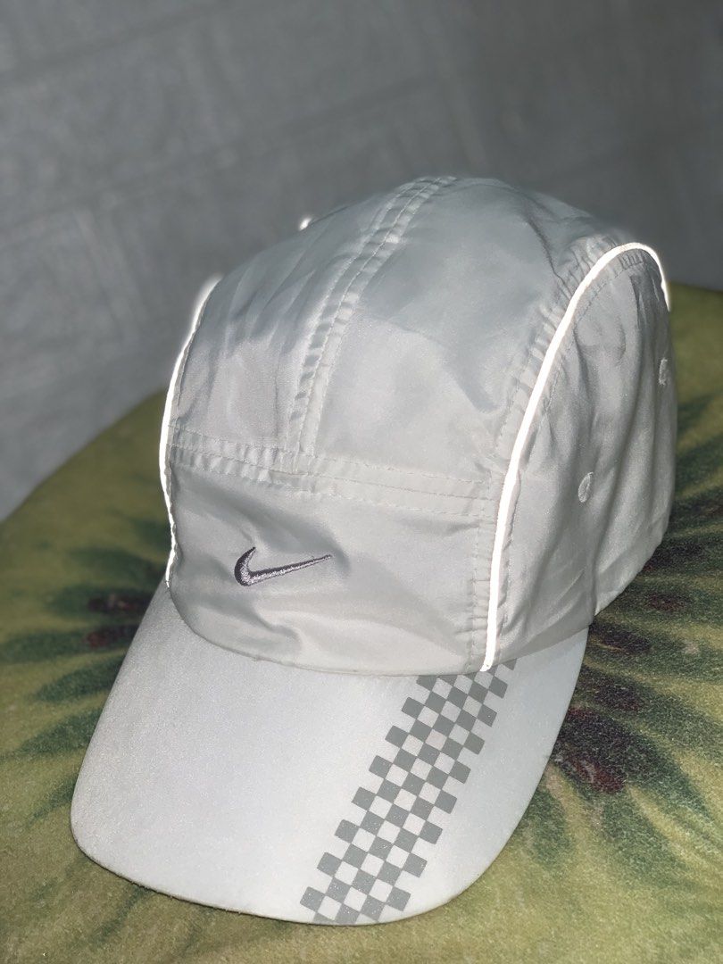 Nike ACG cap (Category: Caps & Hats) located in Calamba. Submitted by mrmpiece (Listing ID 1463893924, Image 2). Description: Nike ACG cap Excellent condi Good for Running/Trail Calamba.