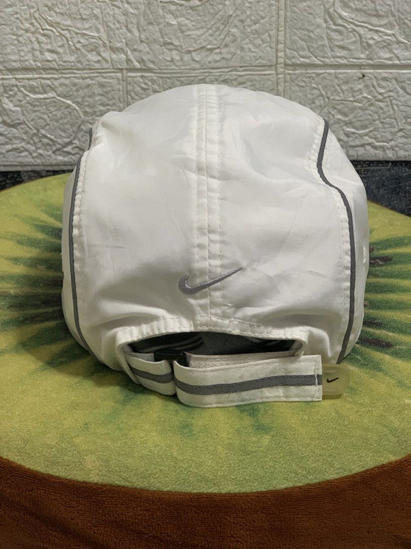 Nike ACG cap (Category: Caps & Hats) located in Calamba. Submitted by mrmpiece (Listing ID 1463893924, Image 3). Description: Nike ACG cap Excellent condi Good for Running/Trail Calamba.