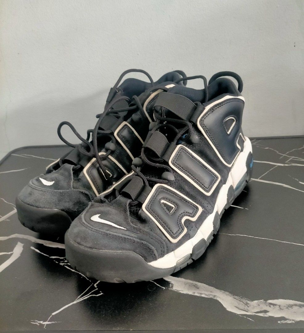 NIKE AIR MORE UNTEMPO (Category: Sneakers) located in Santo Tomas. Submitted by kyso_thrift (Listing ID 1463898265, Image 3). Description: excellent condition no hill drag.