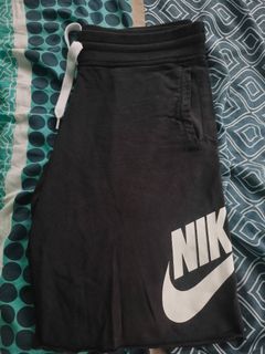 (Category: ) located in . Submitted by 3ft_tan (Listing ID 1463772049, Image 1). Description: .
