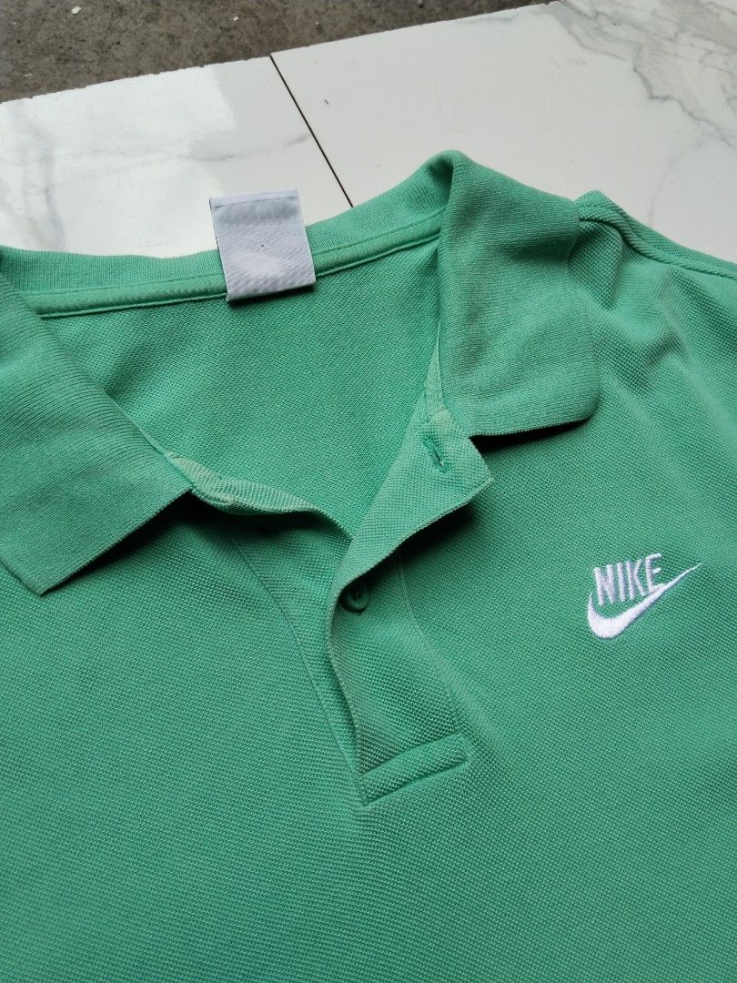 Nike Polo Green (Category: Tshirts & Polo Shirts ) located in Iloilo. Submitted by raydelcanomay (Listing ID 1463783780, Image 2). Description: Nike polo green Size - XL on tag Dimes - W21L27to28 Colorate - 9.7 Condition - excellent Tags - complete Issue - need rewash Price - 350.