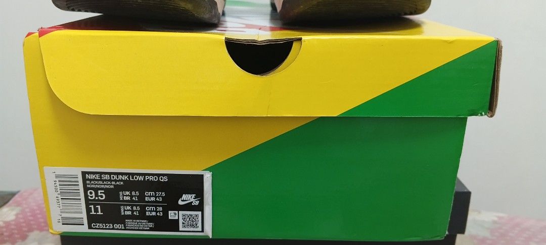 Nike SB Dunk low Civilist (Category: Sneakers) located in Santa Barbara. Submitted by grandfox_c23c0b (Listing ID 1463926377, Image 2). Description: With OG box and 3 extra fat laces prominent toe crease as seen sa pictures pero marerestore pa RFS: need funds for medical purposes.
