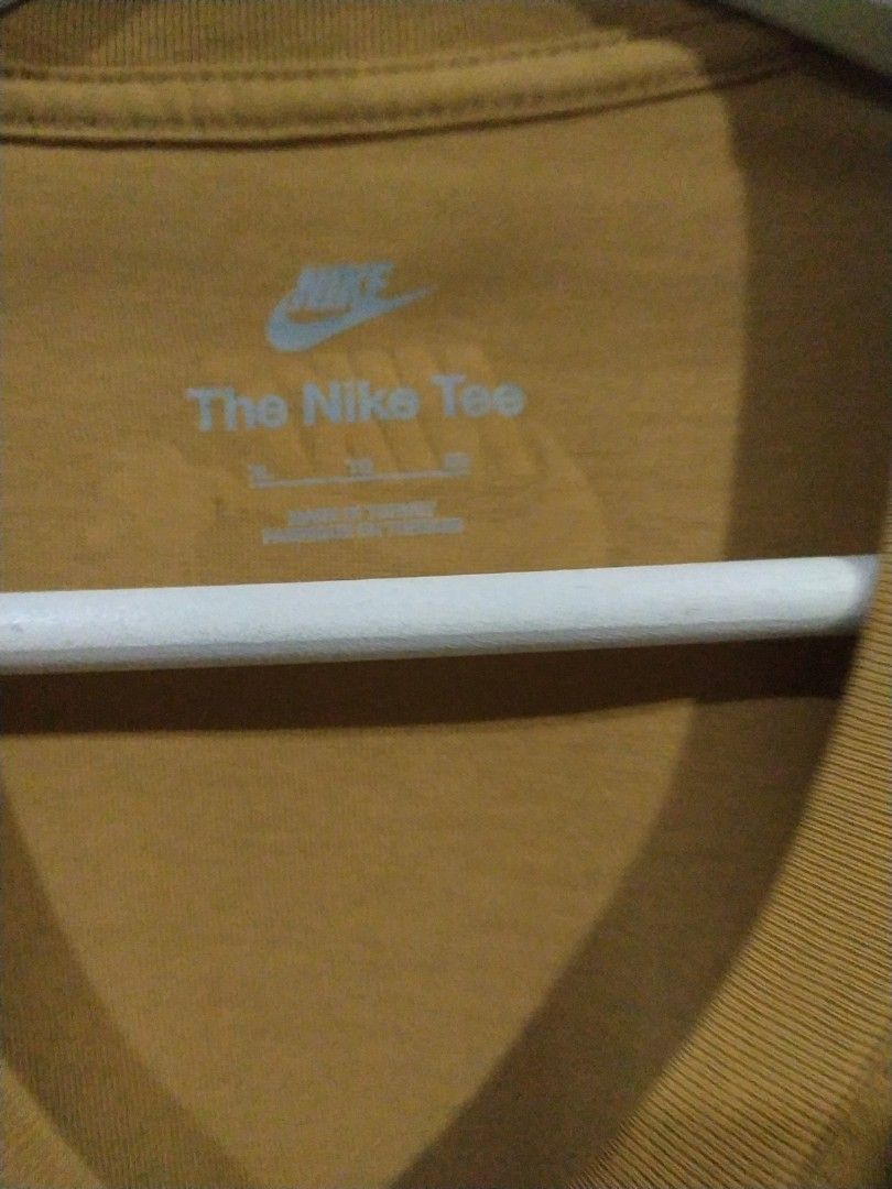 Nike shirt xl (Category: Tshirts & Polo Shirts ) located in Manila. Submitted by timtam04 (Listing ID 1463777339, Image 3). Description: .