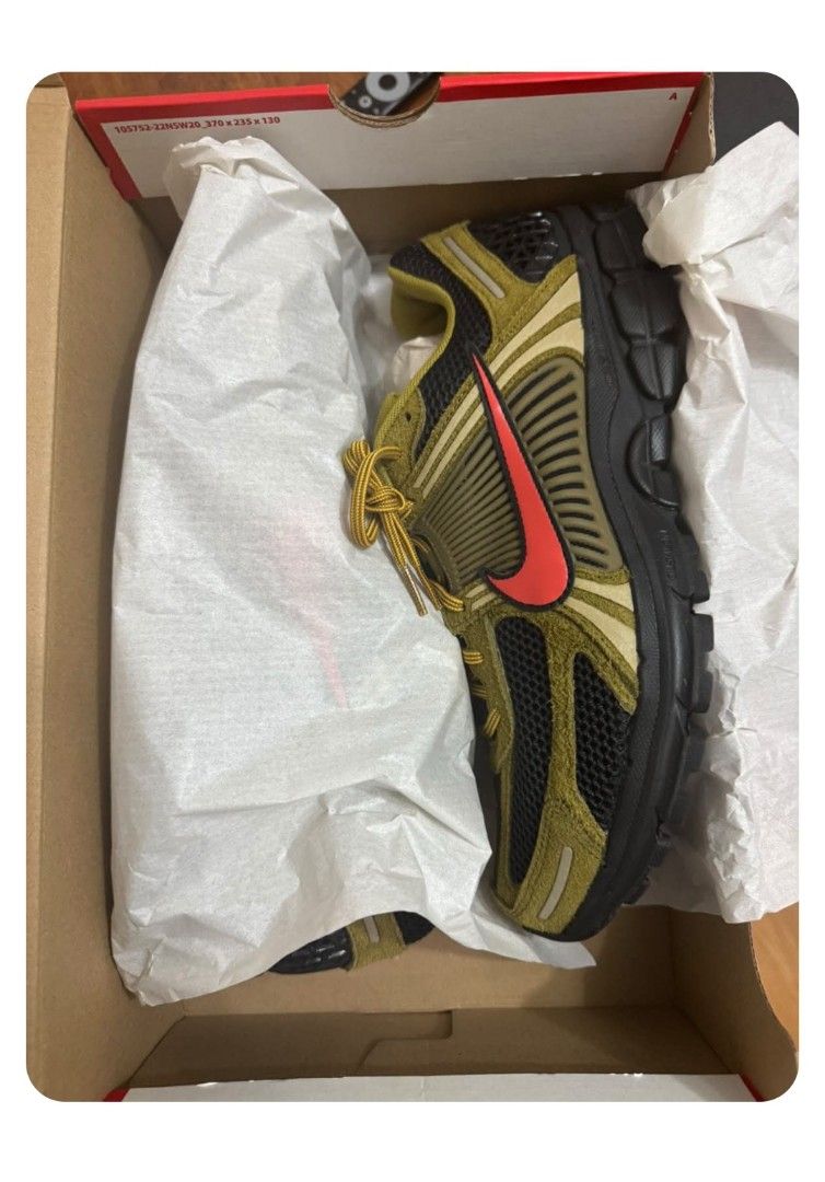Nike Zoom Vomero 5 PRM- size 13 (Category: Sneakers) located in Quezon City. Submitted by proteinpancake (Listing ID 1463773459, Image 1). Description: .