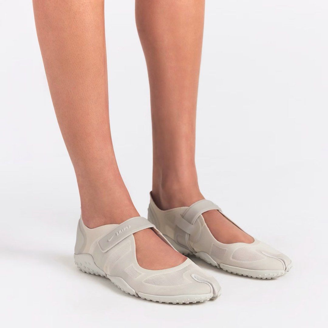 Nike x SKIMS Rift Mesh Shoes (Category: Flats & Sandals) located in Manila. Submitted by shoprosiefinds (Listing ID 1463787039, Image 2). Description: 🩰 NIKE x SKIMS Rift Mesh ✨ PHP 12,500 ❣️Available in Limited Edition Shades: • Cavestone • Lt Bone • Psychic Pink • Tar • Archaeo Brown • Black • Velvet Brown 🇺🇸 Direct from SKIMS USA.