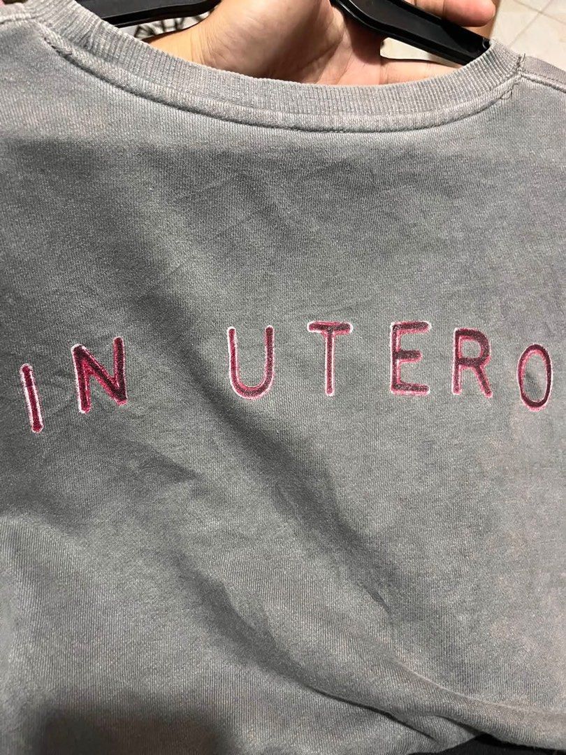 Nirvana (Category: Activewear) located in Manila. Submitted by bibiies2.0xghettothrift (Listing ID 1463883438, Image 3). Description: Mine 550 Details W24 L28 Large to semi xl Acidwash in eutero Needwash Loc.Baclaran Paranaque.