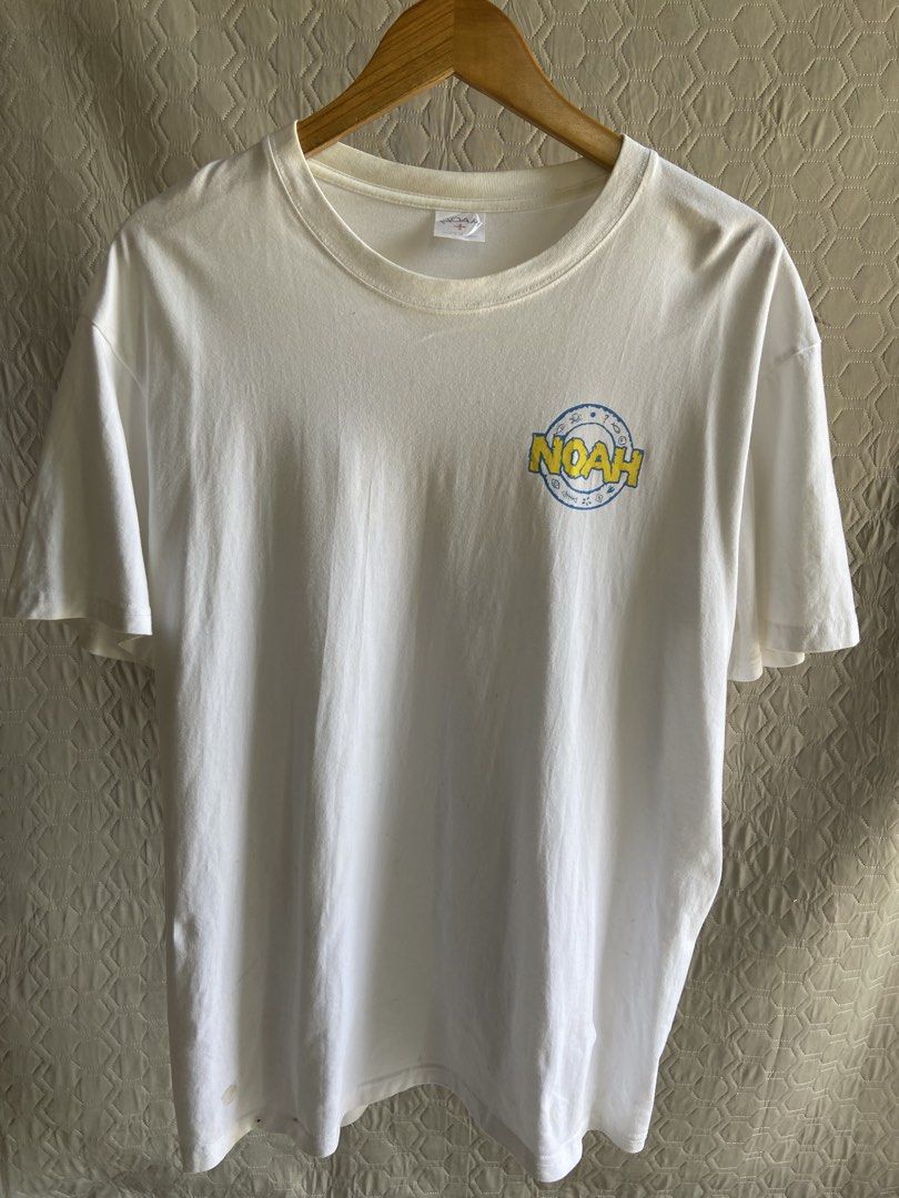 Noah Tee (Category: Tshirts & Polo Shirts ) located in Panabo. Submitted by thrifty.red (Listing ID 1463855492, Image 2). Description: Excellent condition washable small stain width:21 length:28.
