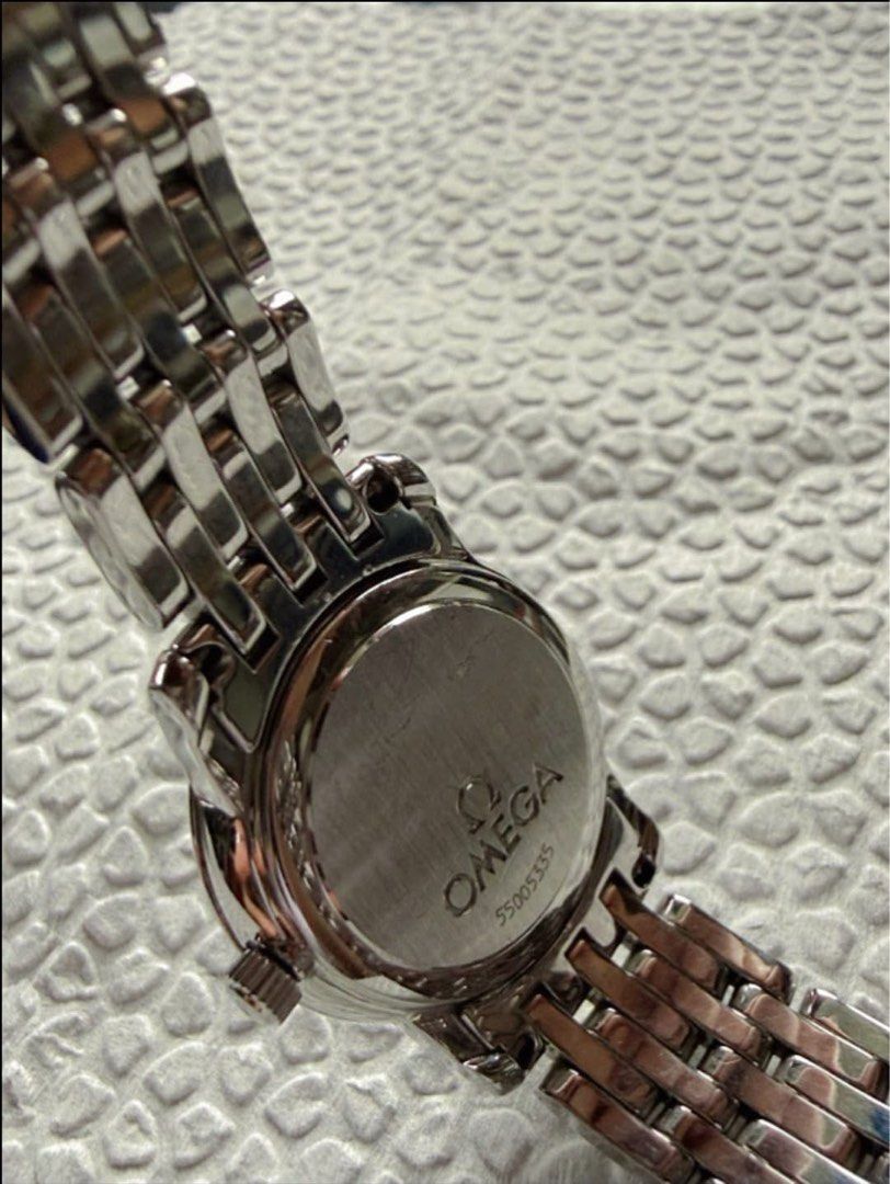 Omega De Ville Prestige (Category: Women's Watches) located in Manila. Submitted by annafinds (Listing ID 1463924239, Image 3). Description: 0m€ga D€ Ville Prestige ladies’ quartz watch featuring a polished stainless steel case and a multi-link steel bracelet. ₱37,500 Open for layaway. Disclaimer: We are not affiliated, associated, authorized, endorsed by or in any way officially connected with any other company or luxury brand. All copyrights ar