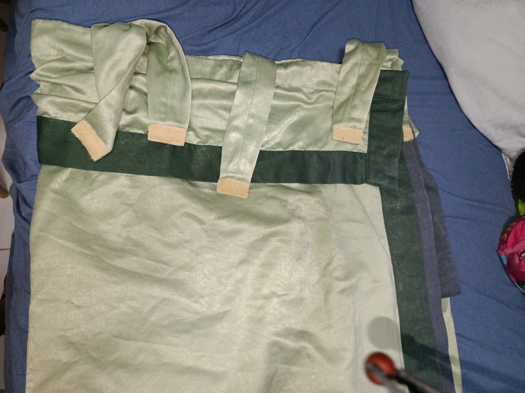 One panel Light green 100 width x 50 length inches from dubai (Category: Curtains & Blinds) located in Quezon City. Submitted by kristal68 (Listing ID 1463790363, Image 2). Description: medium thickness not block out no nisnis smooth texture.