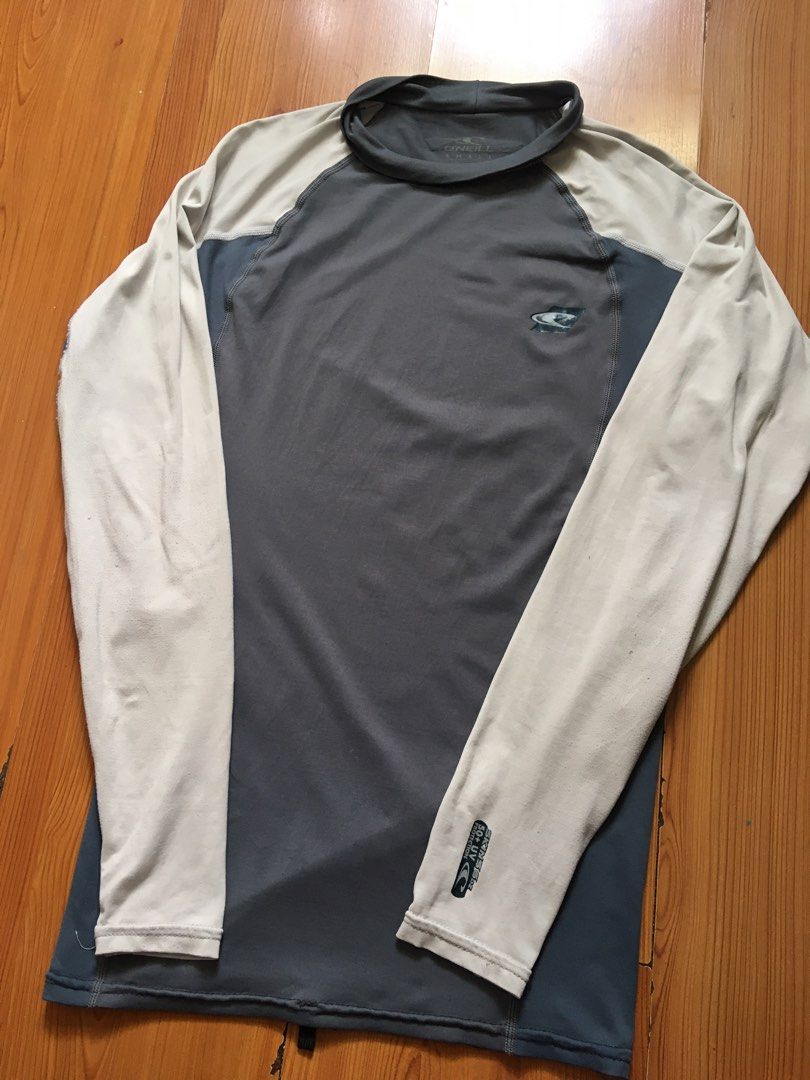 O’neill rashguard (Category: Activewear) located in San Juan City. Submitted by sashoppeepipi (Listing ID 1463780564, Image 2). Description: .