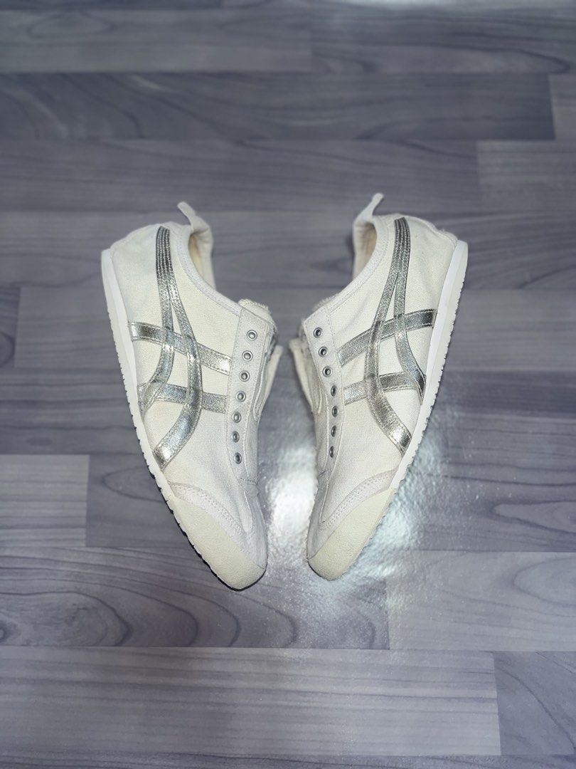 Onitsuka Tiger Mexico 66 White Silver Sneakers (Category: Sneakers) located in Dipolog. Submitted by thirftnikaloy (Listing ID 1463838372, Image 1). Description: Onitsuka Tiger Mexico 66 Slip-On SILVER WHITE Size: 9 US / 42.5 EUR / 27 CM Condition: 9/10 VERY MINIMAL DRAGS ( NO ISSUE) Loc: DIPOLOG CITY PHP: 1800 PLUS SHIPPING FEE UNLI VOUCH VC FOR SAGE TRANSACTION AUTHENTIC / UKAY SOURCE #PTPADMINTHANKS.