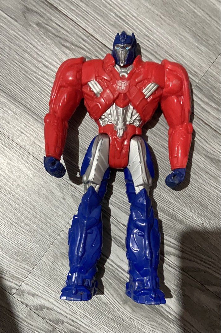 Optimus Prime (Category: Action & Battle Toys) located in Cavite. Submitted by thrift_finds2000 (Listing ID 1463932783, Image 1). Description: .