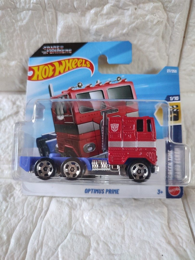 Optimus prime hotwheels (Category: Vehicle & Diecast Models) located in Narvacan. Submitted by jigger85 (Listing ID 1463747878, Image 1). Description: short card/euro card bought in UK loc. ilocos sur can ship thru JNT OR LBC.